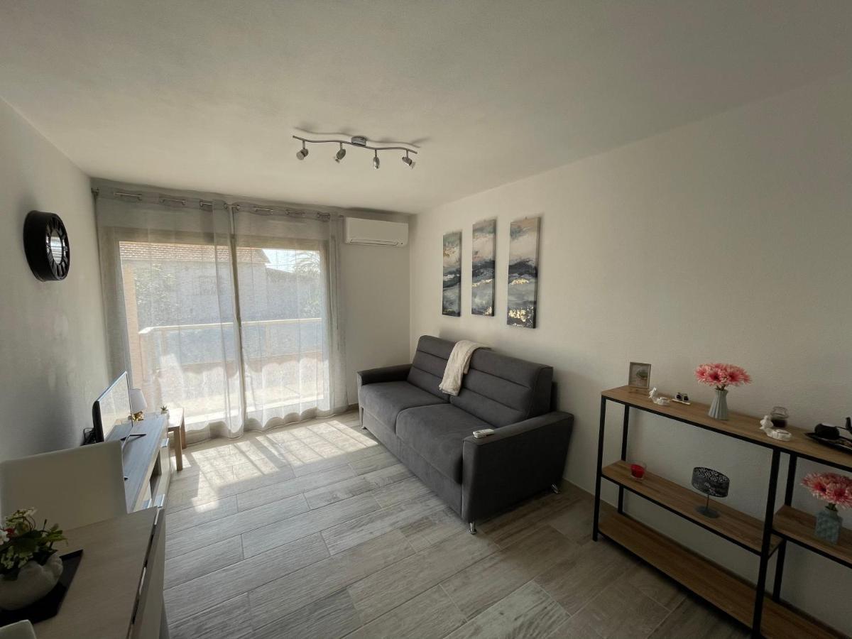 Appartement De Charme A 2 Min De La Plage Vallauris Buitenkant foto