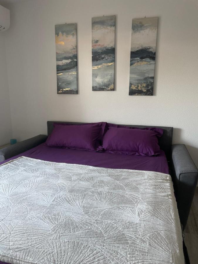 Appartement De Charme A 2 Min De La Plage Vallauris Buitenkant foto